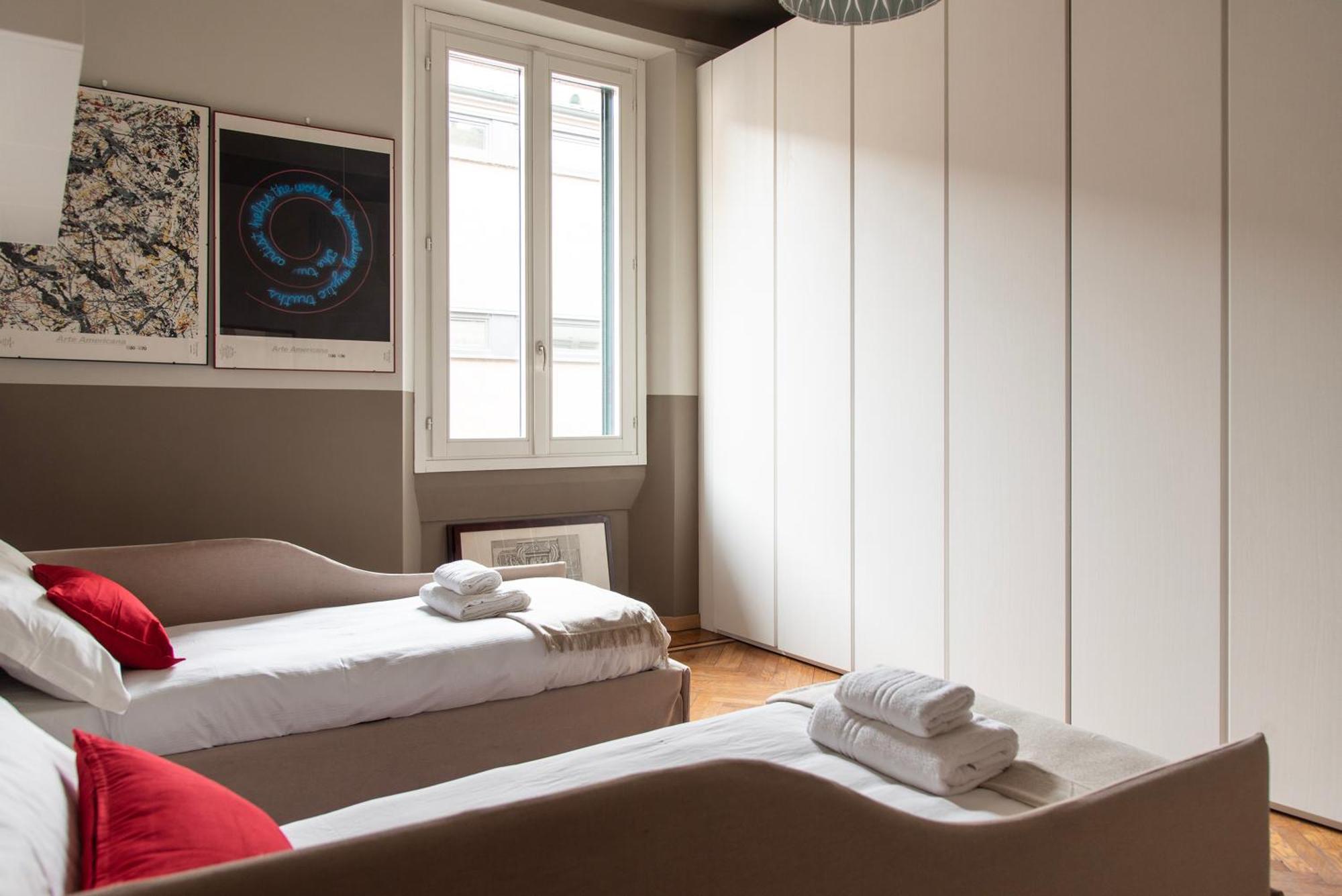 Youhosty - Chinatown Bright And Luxury Apartment มิลาน ภายนอก รูปภาพ