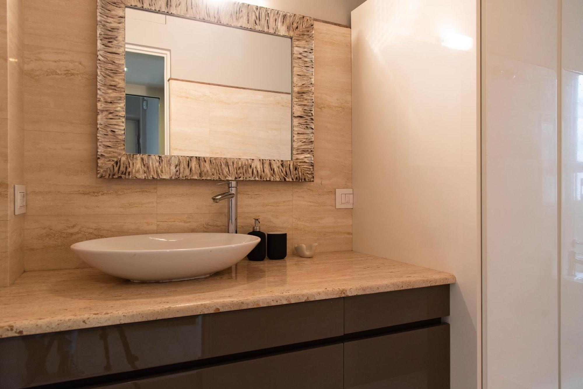 Youhosty - Chinatown Bright And Luxury Apartment มิลาน ภายนอก รูปภาพ